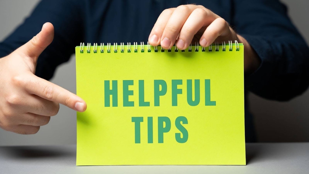 Helpful tips on notes in male hands